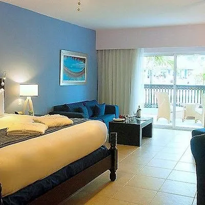פונטה קאנה Ocean Blue And Sand פונטה קאנה